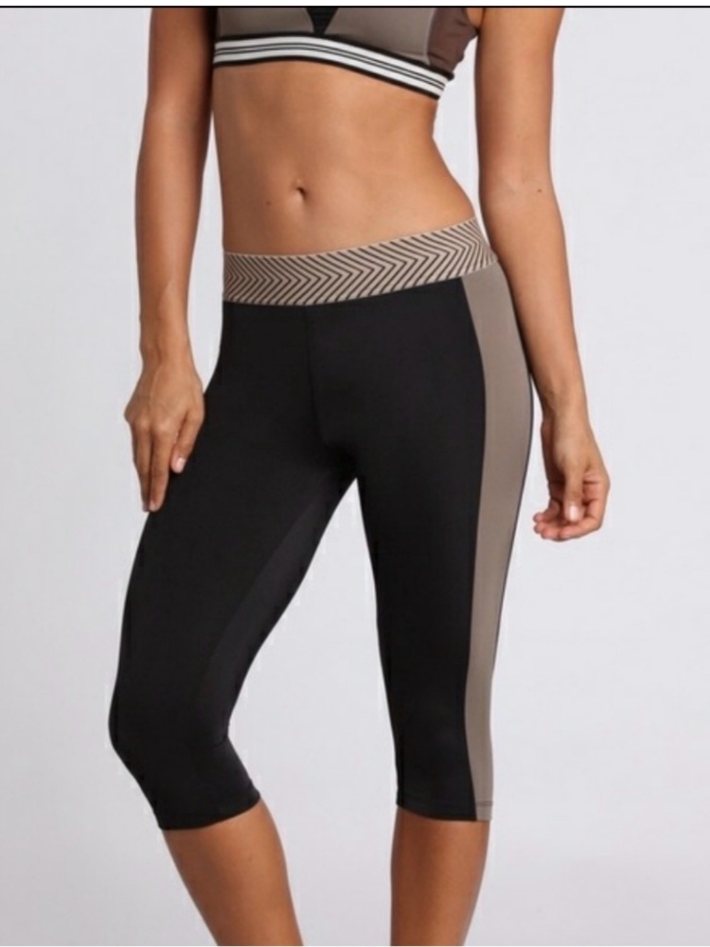 Olympia Activewear Zeus Cropped Legging Black/Taupe Sz Small